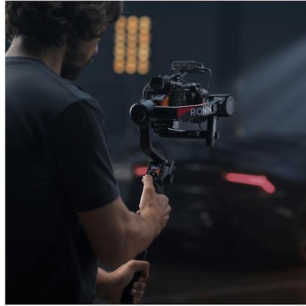  DJI RS 4 Pro 카메라짐벌